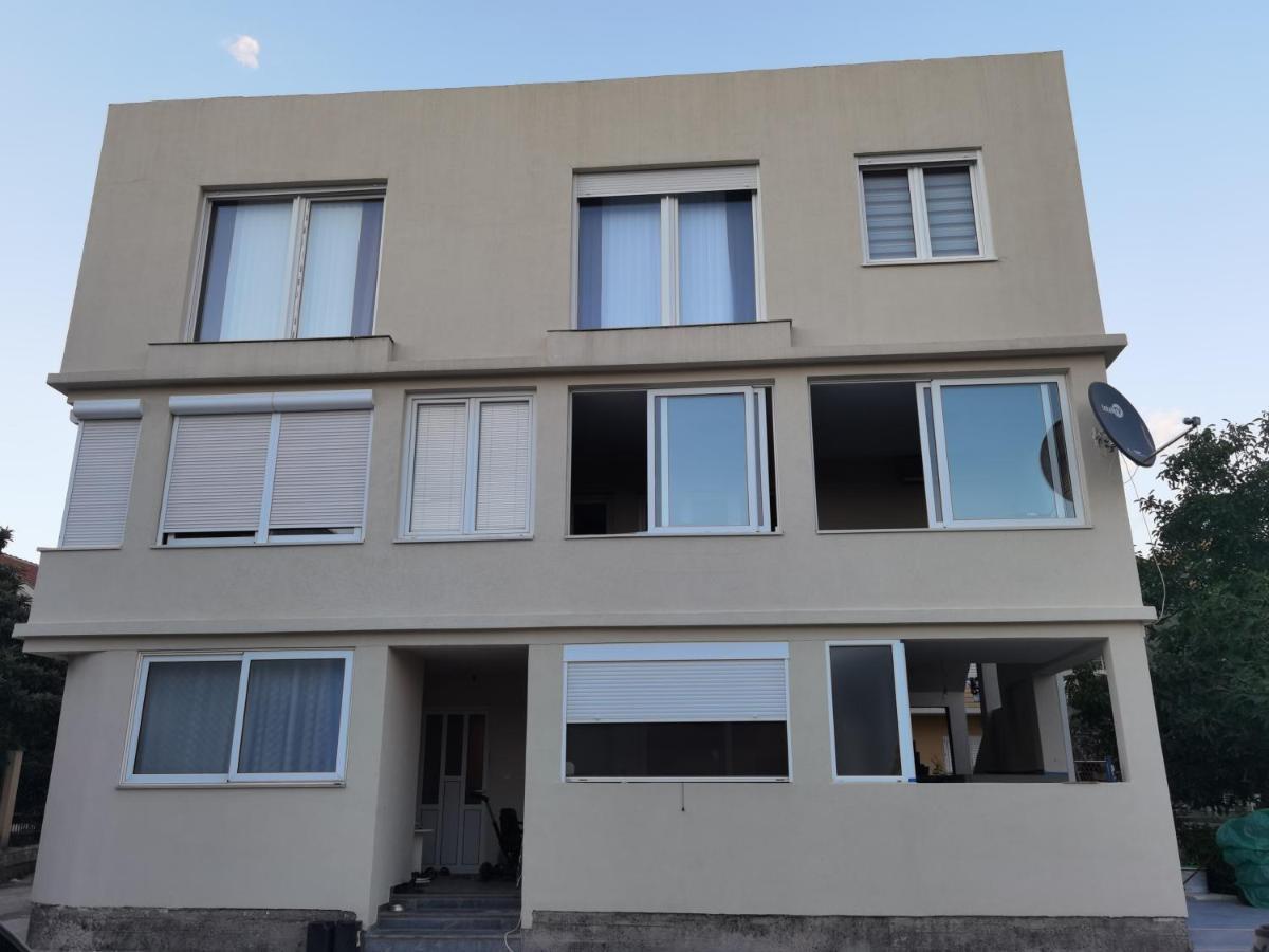 Igman Apartments Tivat Buitenkant foto