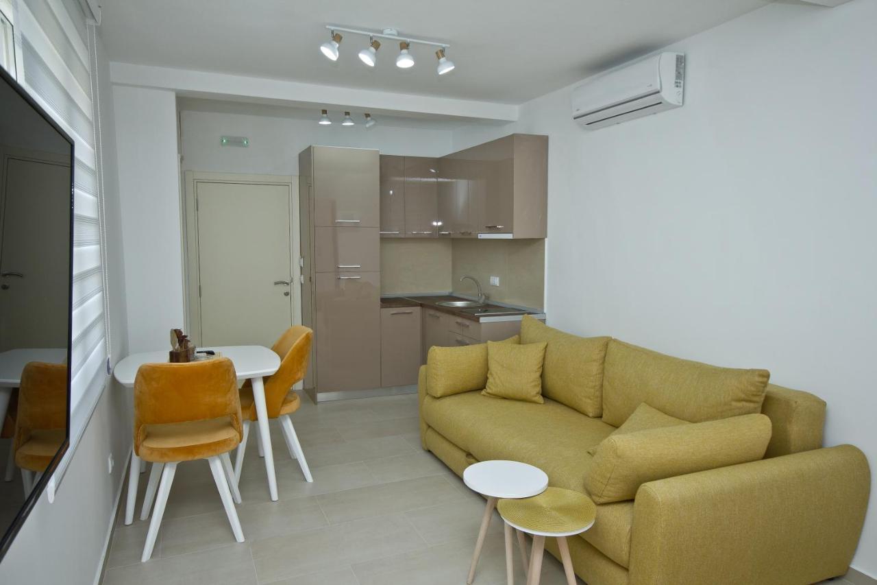 Igman Apartments Tivat Buitenkant foto